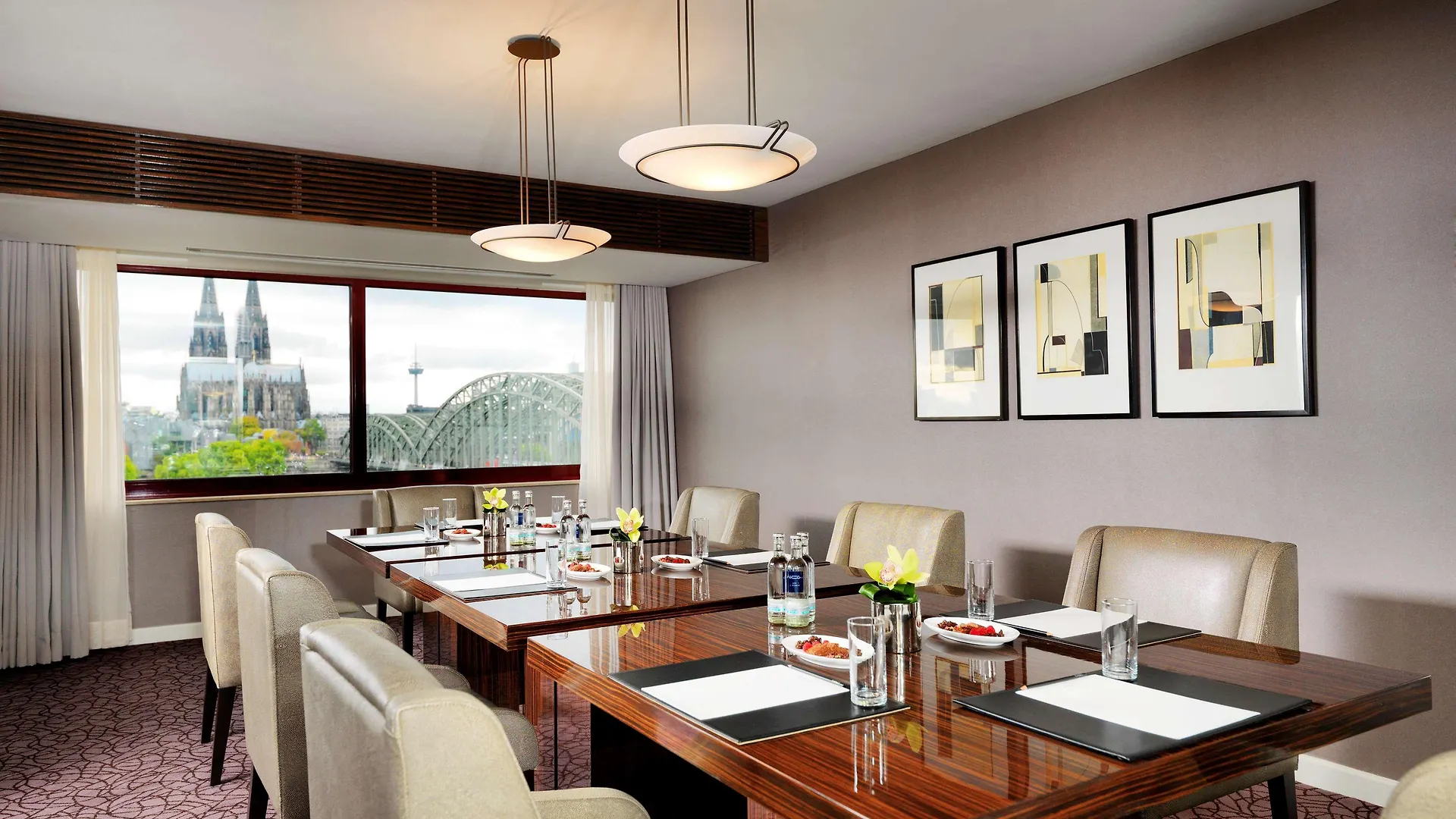 Hyatt Regency Koeln Hotel