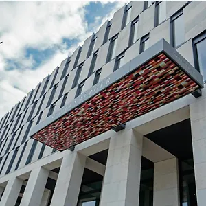 Steigenberger Airport Berlin שונפלד
