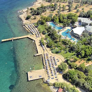 Ora Holiday Village Resort