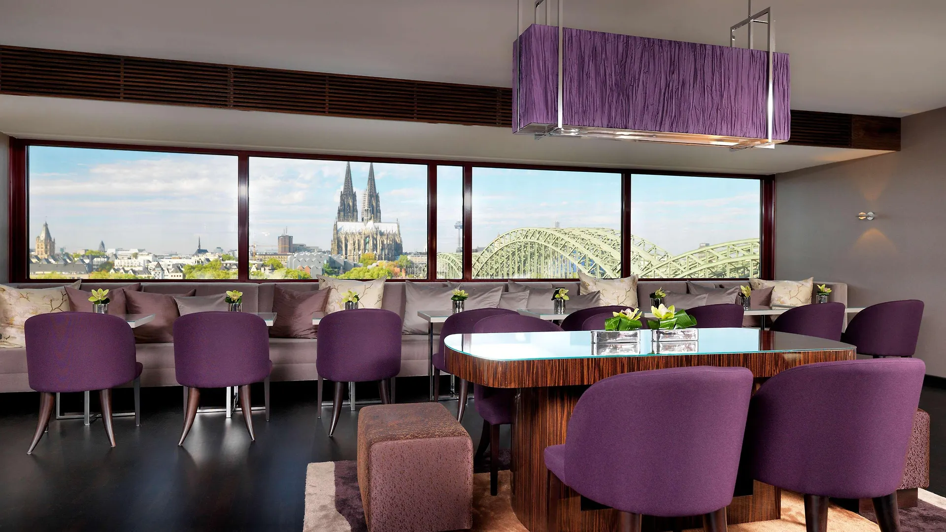 Hyatt Regency Koeln Hotel 5*, Keulen