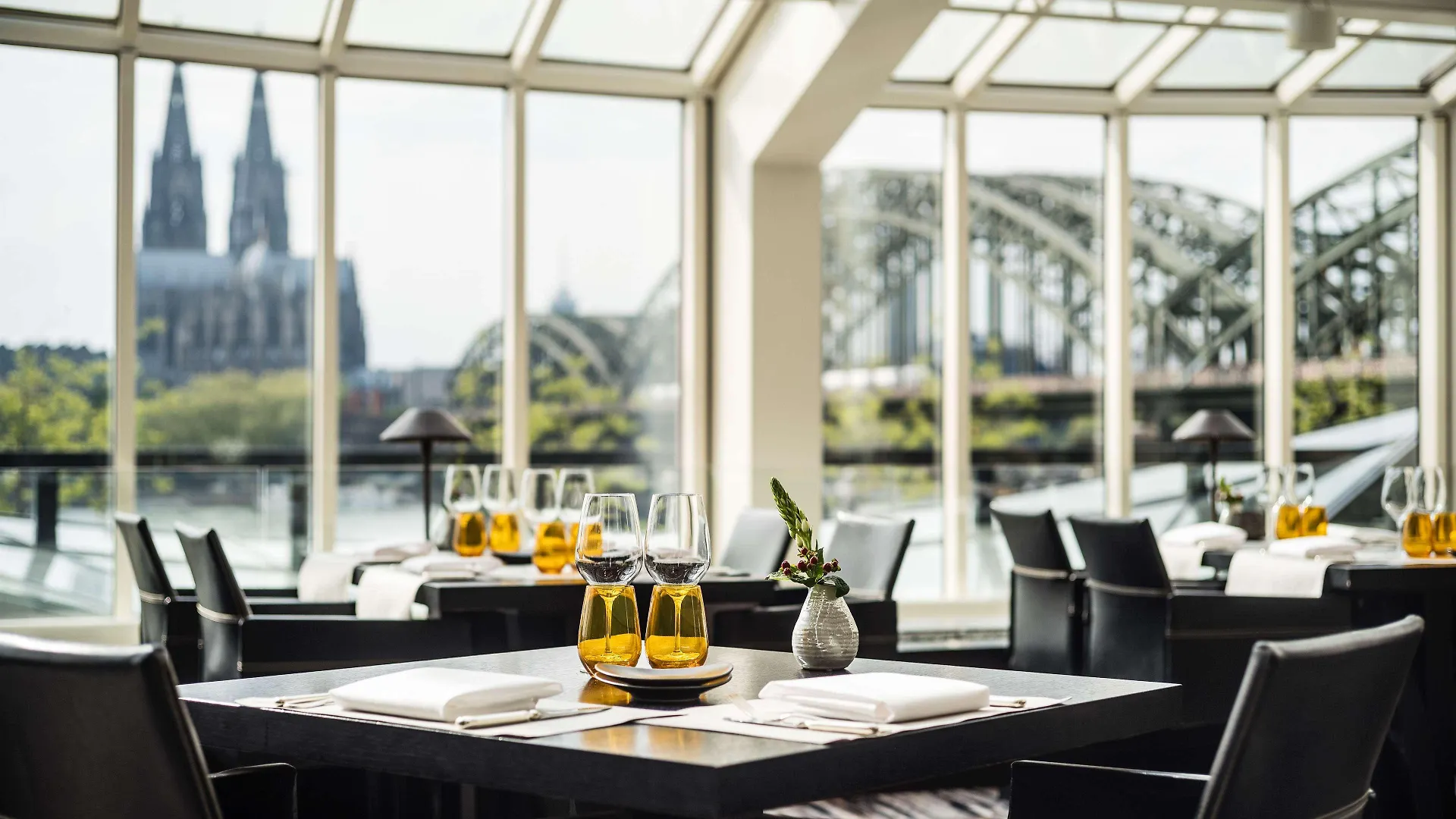 *****  Hyatt Regency Koeln Otel Almanya